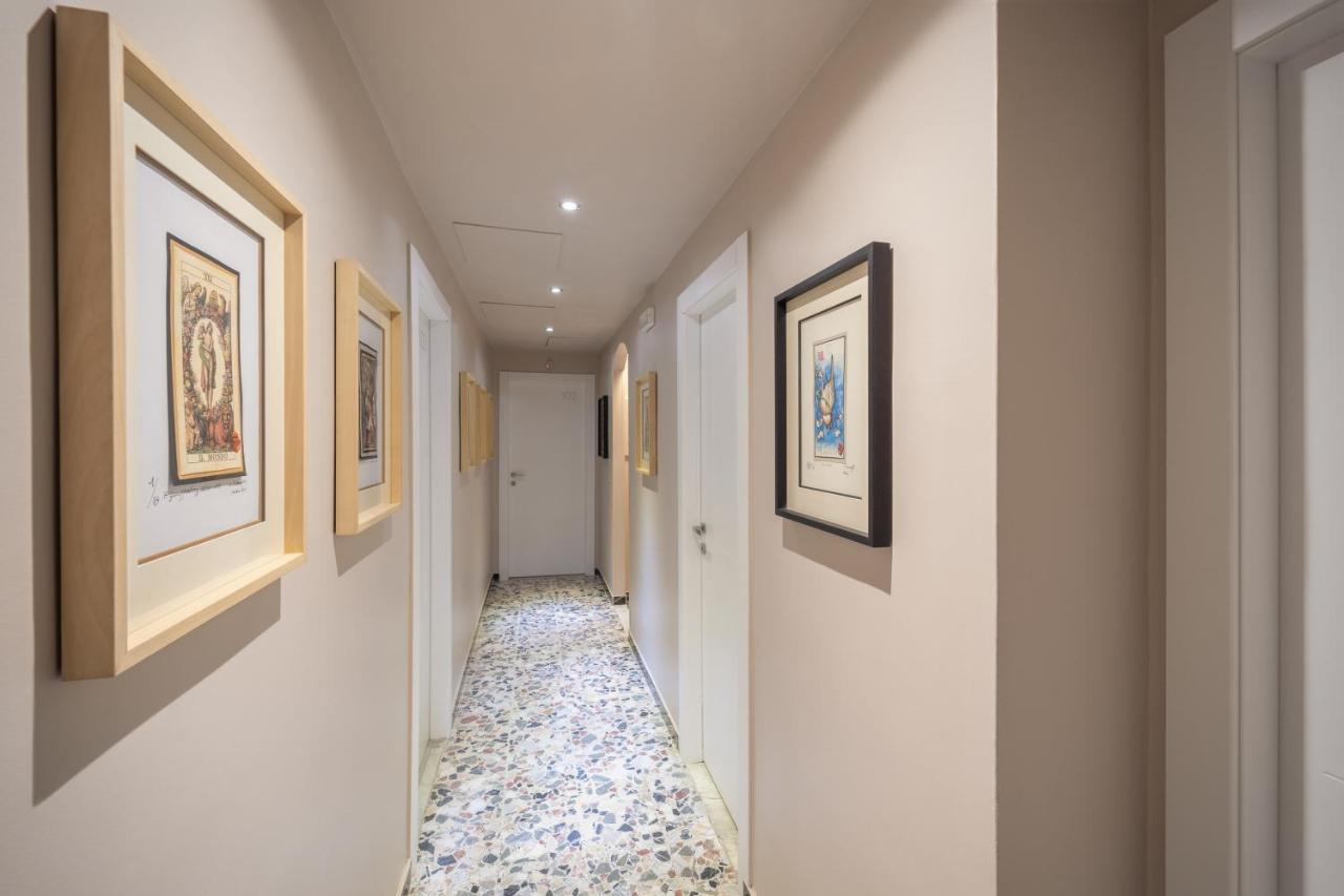 Budget Rooms Carbonazzi 17 Cagliari Exterior foto