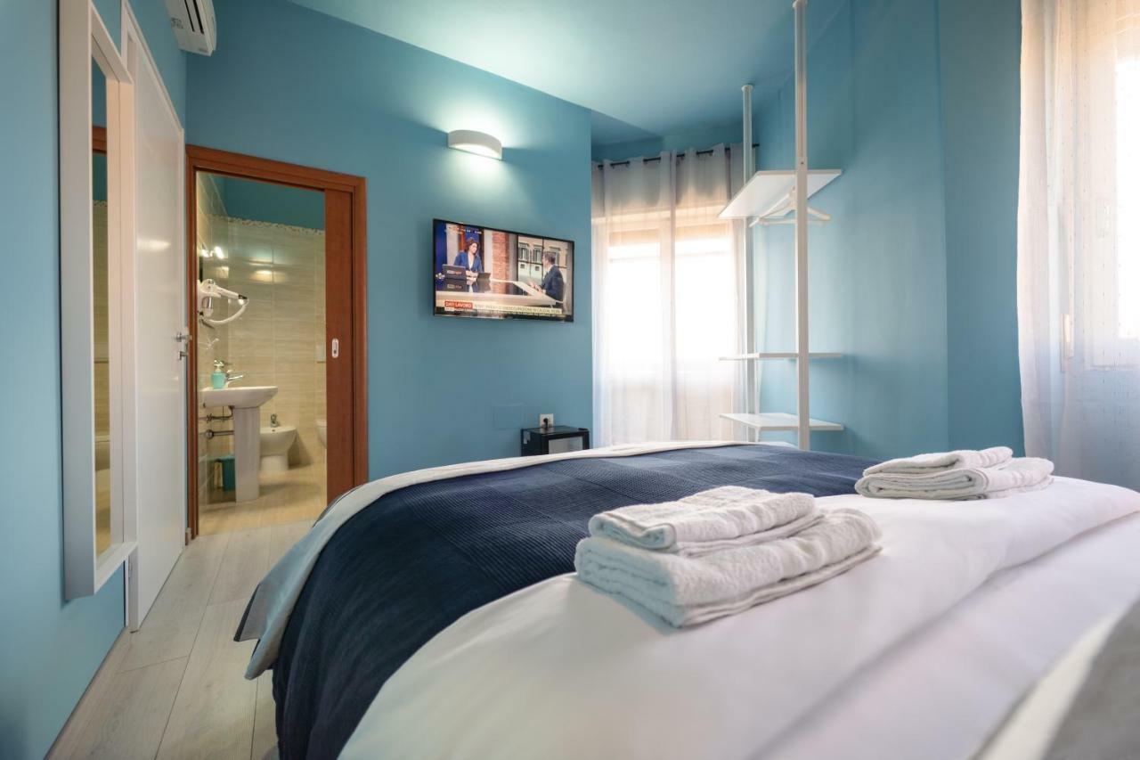 Budget Rooms Carbonazzi 17 Cagliari Exterior foto