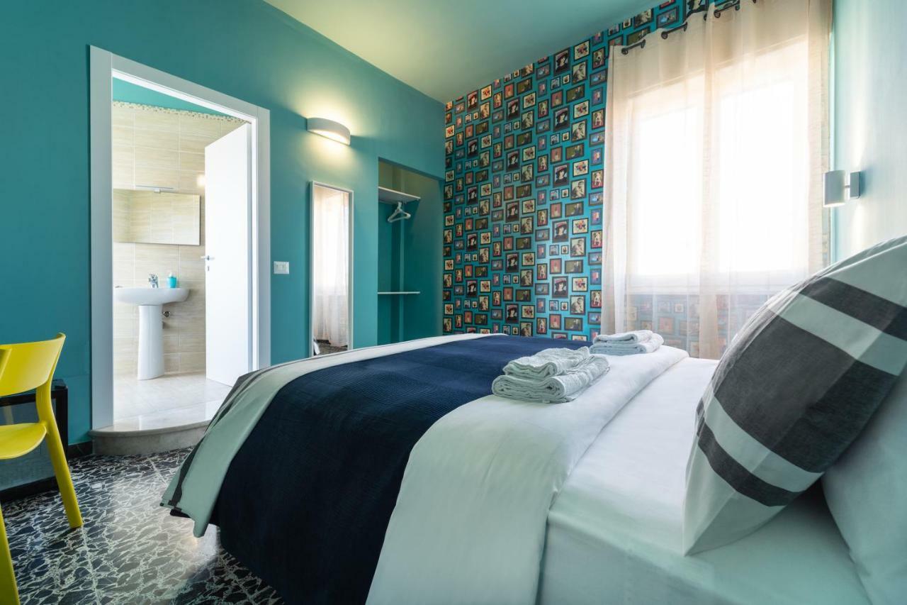 Budget Rooms Carbonazzi 17 Cagliari Exterior foto